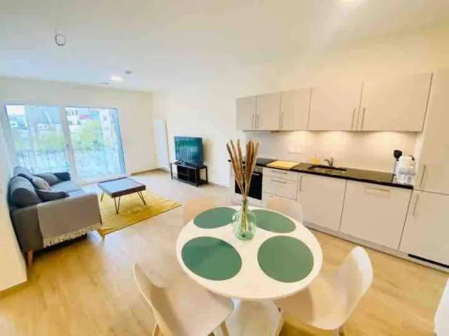 New 2023 One Bedroom Flat W Free Parking Luxembourg