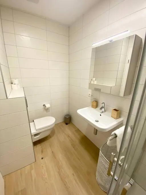 New 2023 One Bedroom Flat W Free Parking Luxembourg